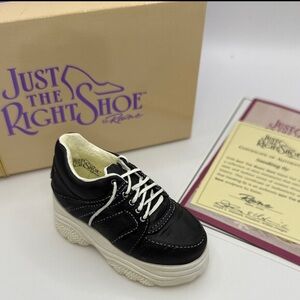 Just The Right Shoe by Raine “Sneaking By” Item 25035 Platform Sneaker
